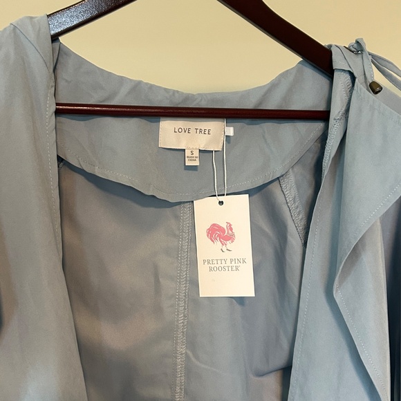 NWT Light Blue Jacket with Drawstring Windbreaker Size S - Picture 4 of 4